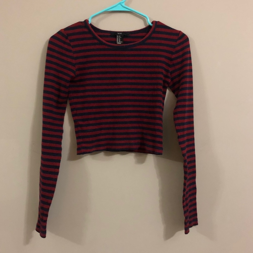 Cropped shirt